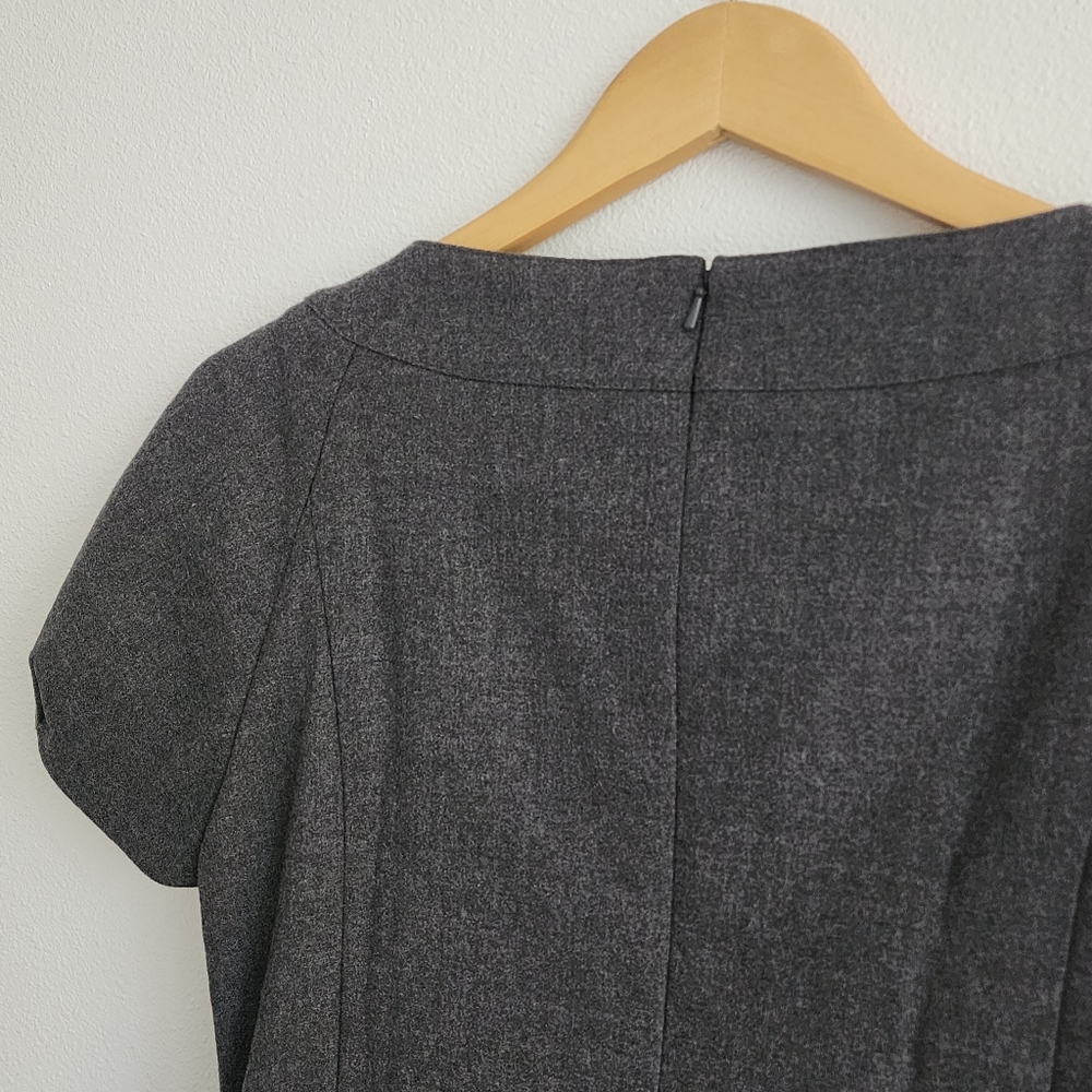 NWT Burberry Blue Label Gray Wool Dress with Ribbon Detail 𓆩♡𓆪 - Picture 6 of 9